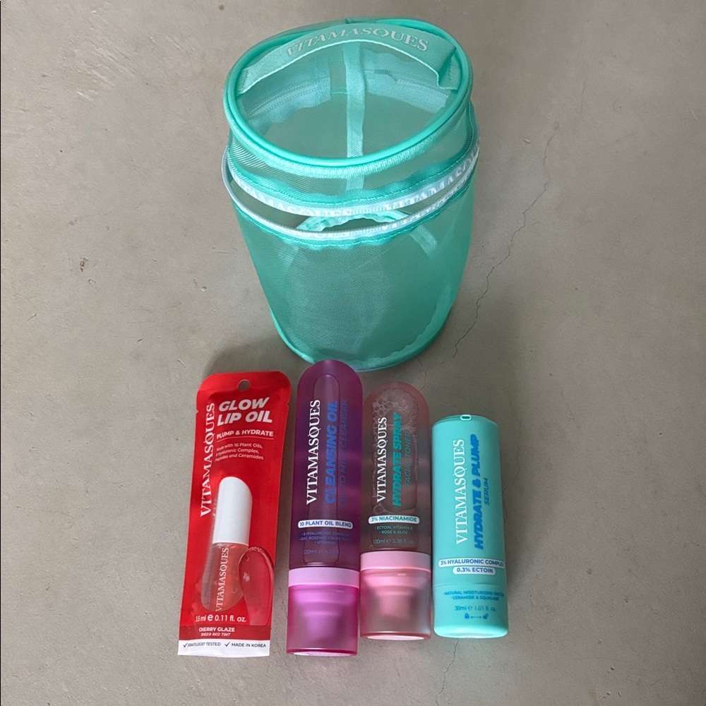 New Sealed KBeauty Vitamasques Bundle: cleanser, toner, serum, lip oil & bag